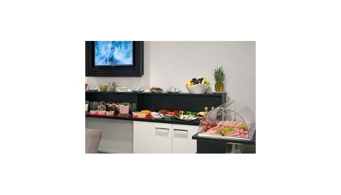 Bastion Hotel Budapest poza 16