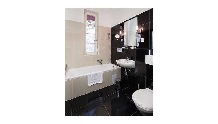 Bastion Hotel Budapest poza 15