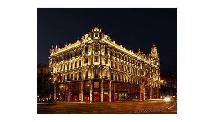 Buddha Bar Hotel Budapest Klotild Palace poza 0