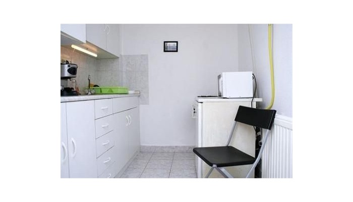 Alkotmany Street Apartment poza 5