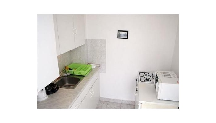 Alkotmany Street Apartment poza 6