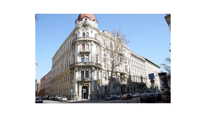 Alkotmany Street Apartment poza 0