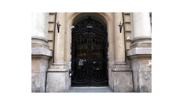 Alkotmany Street Apartment poza 21