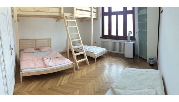 Hotel Baroque Hostel poza 4