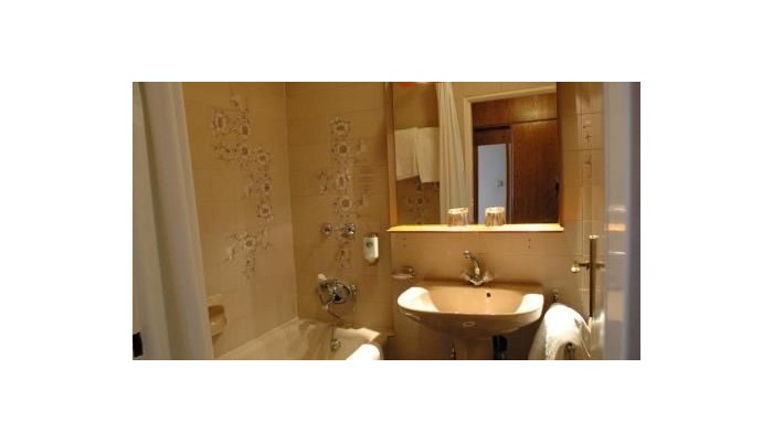 Hotel Benczur poza 10