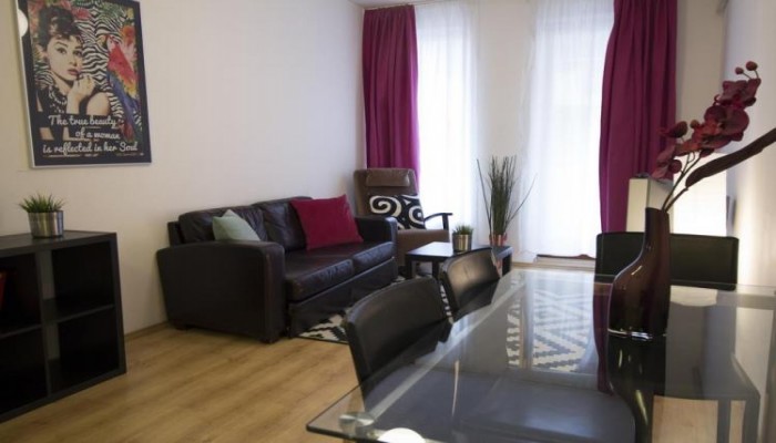 Broadway Hostel & Apartments poza 19