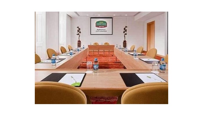Hotel Courtyard By Marriott Budapest City Center poza 16