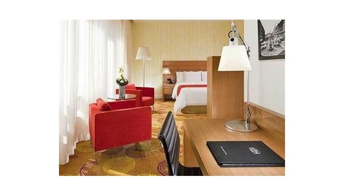 Hotel Courtyard By Marriott Budapest City Center poza 3