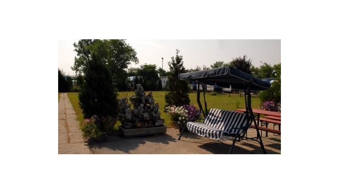 Hotel Ferihegy poza 21