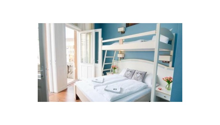 Hotel Full Moon Design Hostel Budapest poza 2