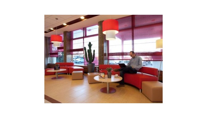 Hotel Ibis Aero poza 3