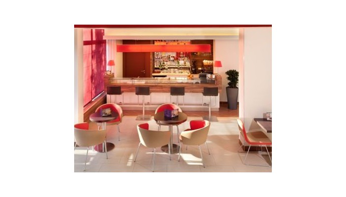 Hotel Ibis Aero poza 7