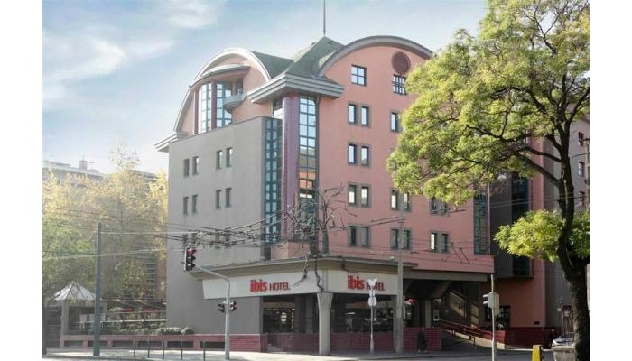 Hotel Ibis Budapest Heroes Square poza 5