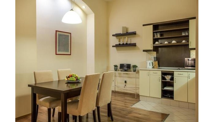 Hotel Mamaison Residence Izabella Budapest poza 3