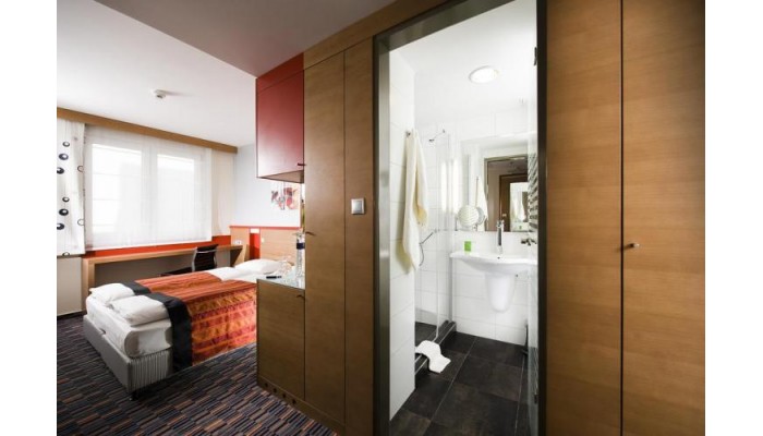 Poza pentru Royal Park Boutique Hotel 33-1528541185 Royal Park Boutique Hotel poza 1