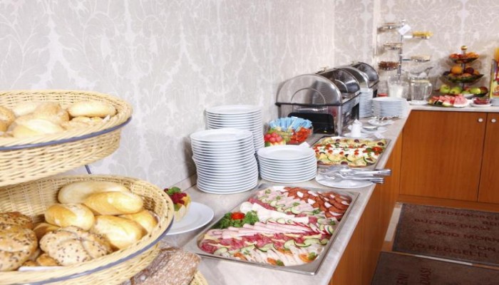 Poza pentru Six Inn Hotel Budapest 31-1491576499 Six Inn Hotel Budapest poza 30