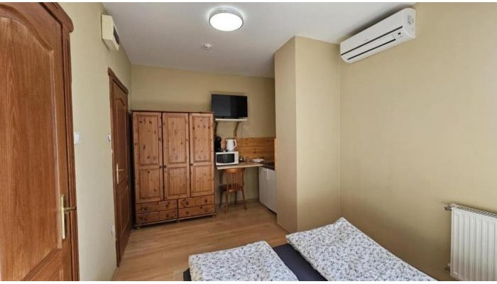 Hotel Rozsakert Apartmanhaz poza 3